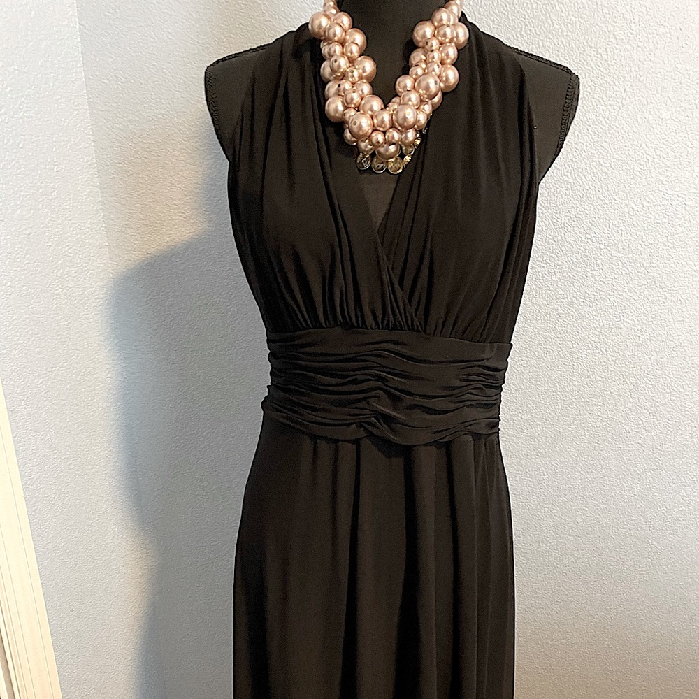 Evan-Picone V Neck Black Dress